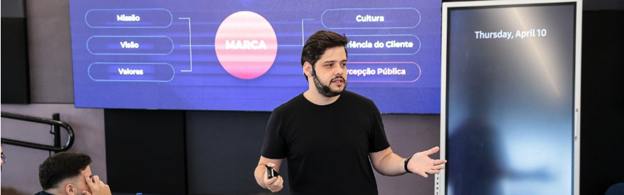 Especialista em marketing digital